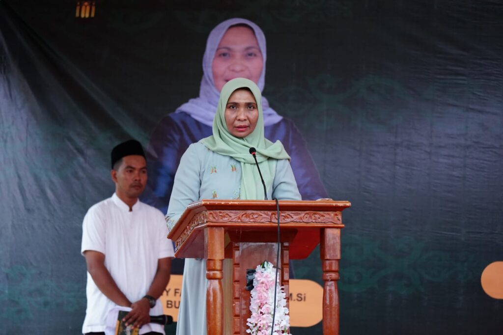 Pj Bupati Nagan Raya Fitriany.AP.S.Sos.M.SI Buka Secara Resmi Ramadhan Fair Tahun 2024 Di Alun Alun Suka Makmue