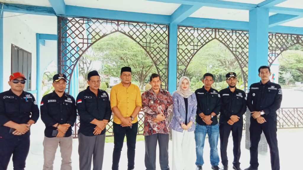Camat Seungan Timur Baihaqi Husin.S.Ag.MH Bersama Para Kades 