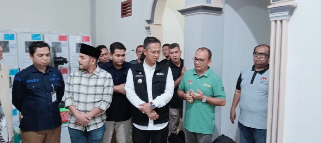 PJ Bupati Nagan Raya Bersama Forkopimda Meninjau Lokasi Gudang Logistik KIP.