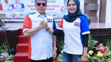 Viral LGBT Diduga di THM Paragon, DPD PWMOI Pekanbaru Bidang Pendidikan Desi Novita Dukung Aksi Tokoh Masyarakat Riau Menutup Tempat Tersebut.