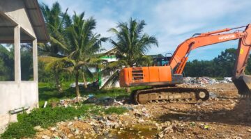 Kadis DLH Nagan Raya : Alat Berat Digunakan Untuk Bencana Beutong Ateuh . Bukan Untuk Kegiatan Lain