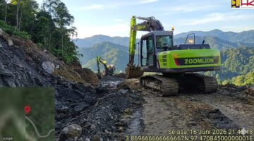Bekerja Sepanjang Malam, HK Sukses Tangani Longsor Tetumpun, Arus Lalu Lintas Kembali Normal