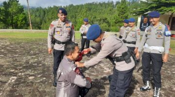 Tradisi Pemberangkatan Personel Batalyon D Pelopor Dalam Rangka Pendidikan SIP 56 Tahun 2026