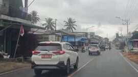 MOBIL DINAS - Pemerintah Kabupaten (Pemkab) Aceh Tenggara pengadaan tujuh unit mobil jenis Toyota Rush. Dari jumlah itu, enam unit untuk camat dan satu unit untuk Majelis Adat Aceh (MAA) Aceh Tenggara, Rabu (19/8/2026). 

(FOTO TribunGayo.com/Asnawi Luwi)