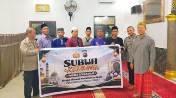 Empat Masjid di Rohil Disambangi Polres Saat Subuh