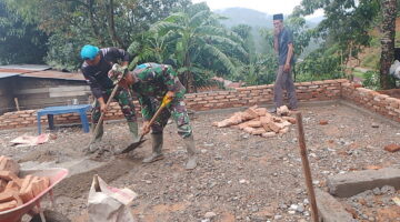 Pembangunan 5 unit RTLH di Kampung Gajah Program TMMD ke-130 Dikerjakan Secara Gotong-royong